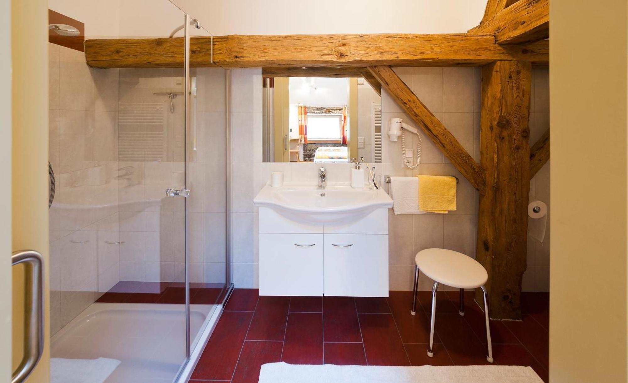 Ferienwohnung Obstbauernhof Fohlenhof Laas Exterior foto